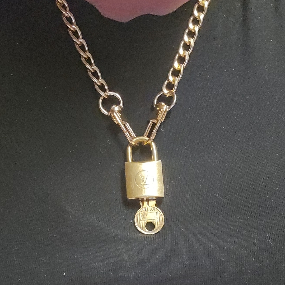 Louis Vuitton Gold Lock and Key #207 Necklace